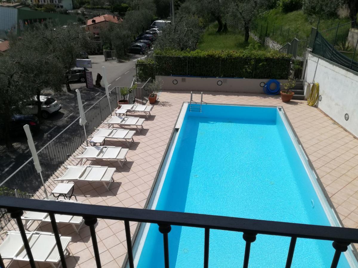Villa Belvedere Hotel Лимоне-суль-Гарда Экстерьер фото