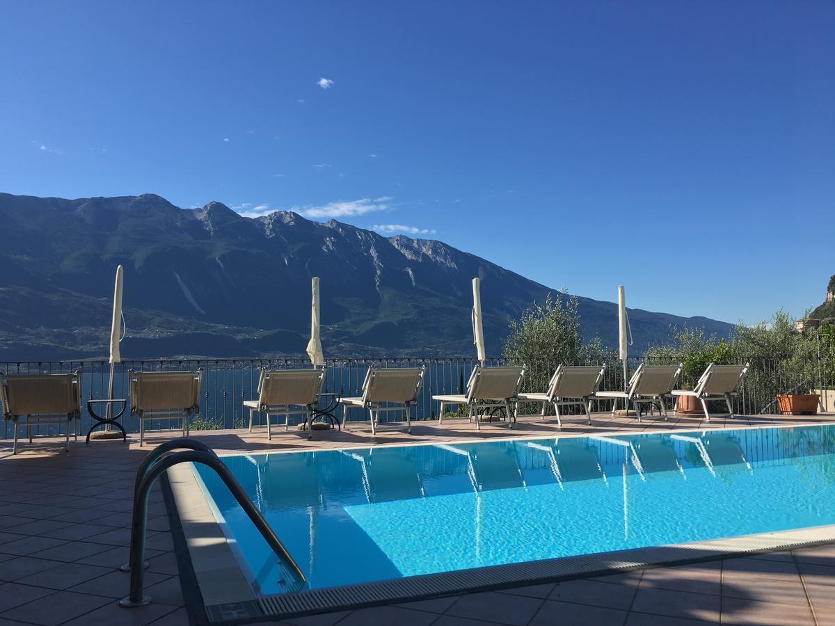 Villa Belvedere Hotel Лимоне-суль-Гарда Экстерьер фото