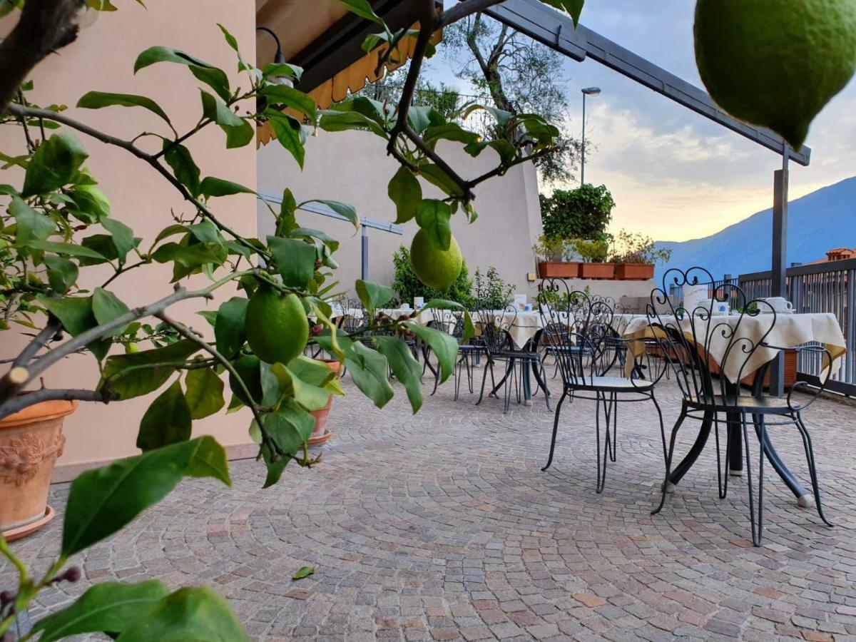 Villa Belvedere Hotel Лимоне-суль-Гарда Экстерьер фото